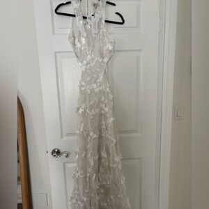 Boohoo White Floral Backless Dress